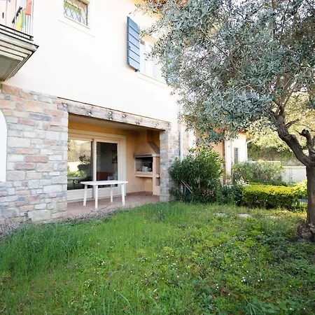 Cecilia Apartamento Montinelle